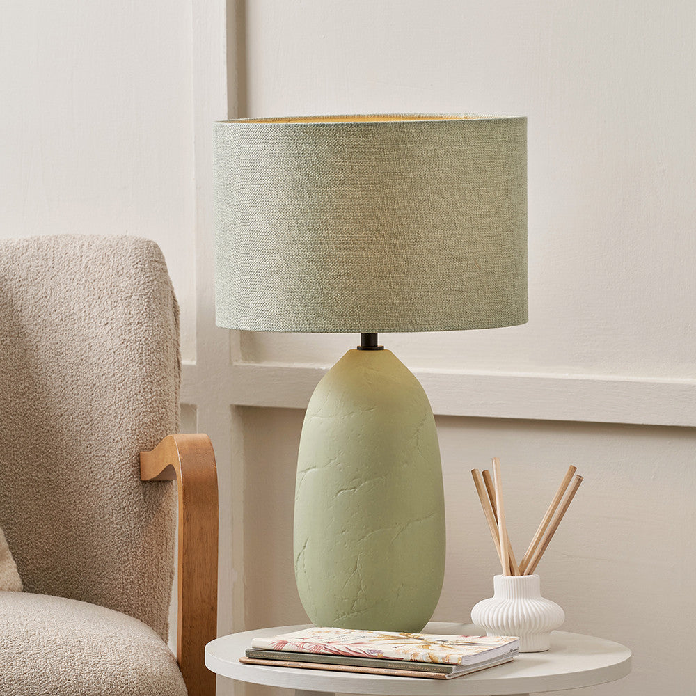 Vintage Textured Ceramic Table Lamp – Sage