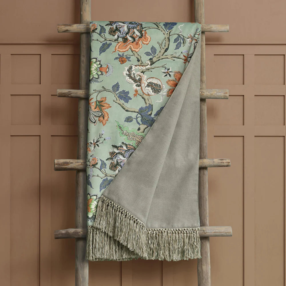 Adhira Velvet Throw Mint