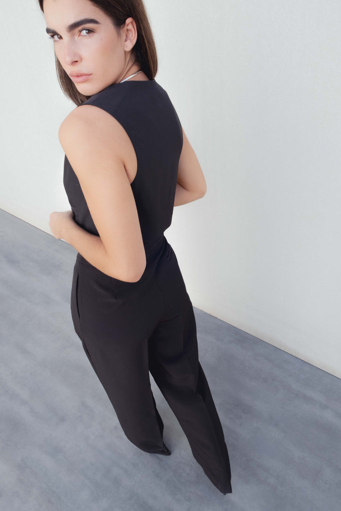 Black Long Pleated Pants