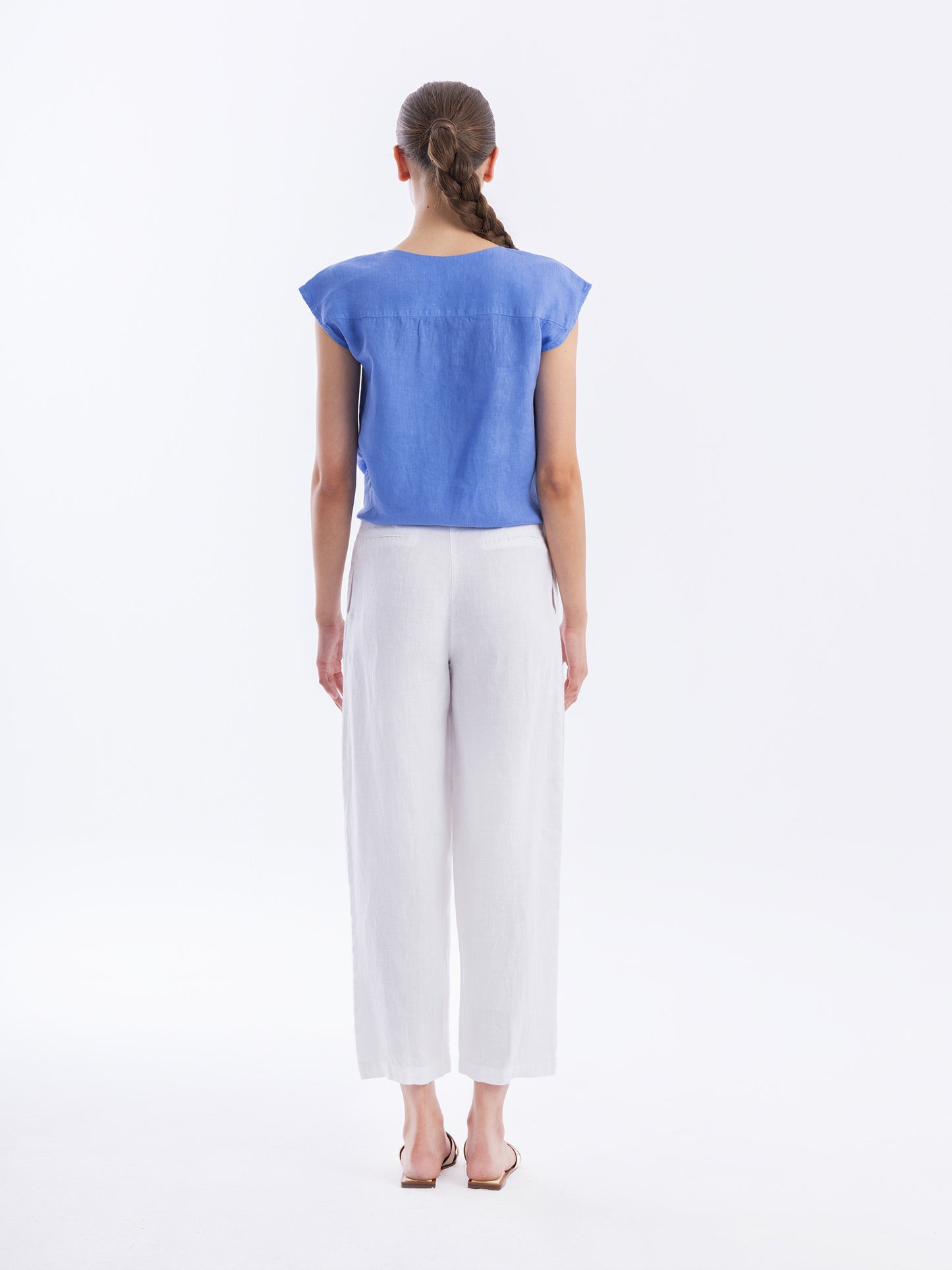 Pleated Linen Trousers — Haris Cotton