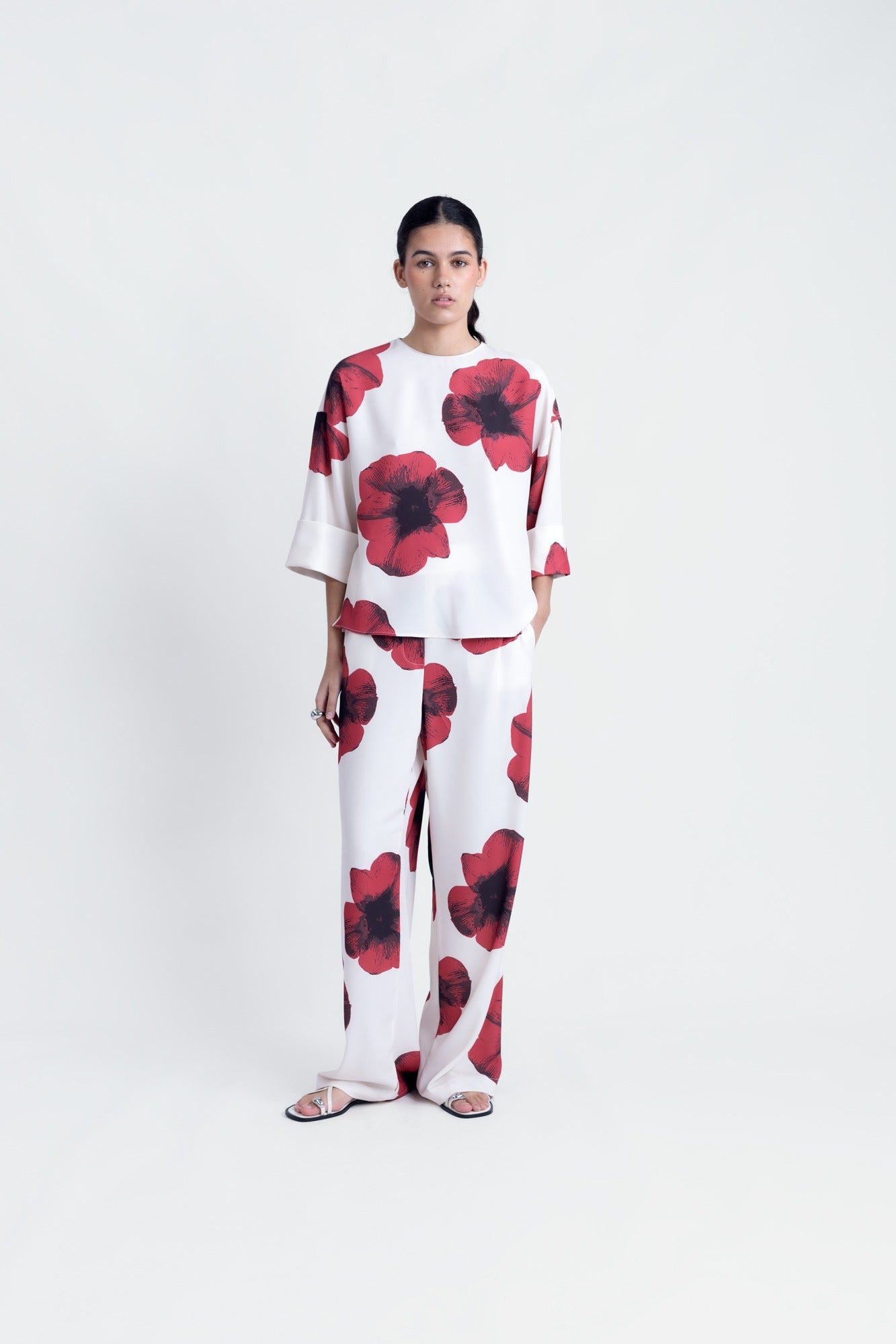 Floral Fluid Top – Effortless Elegance in Bloom