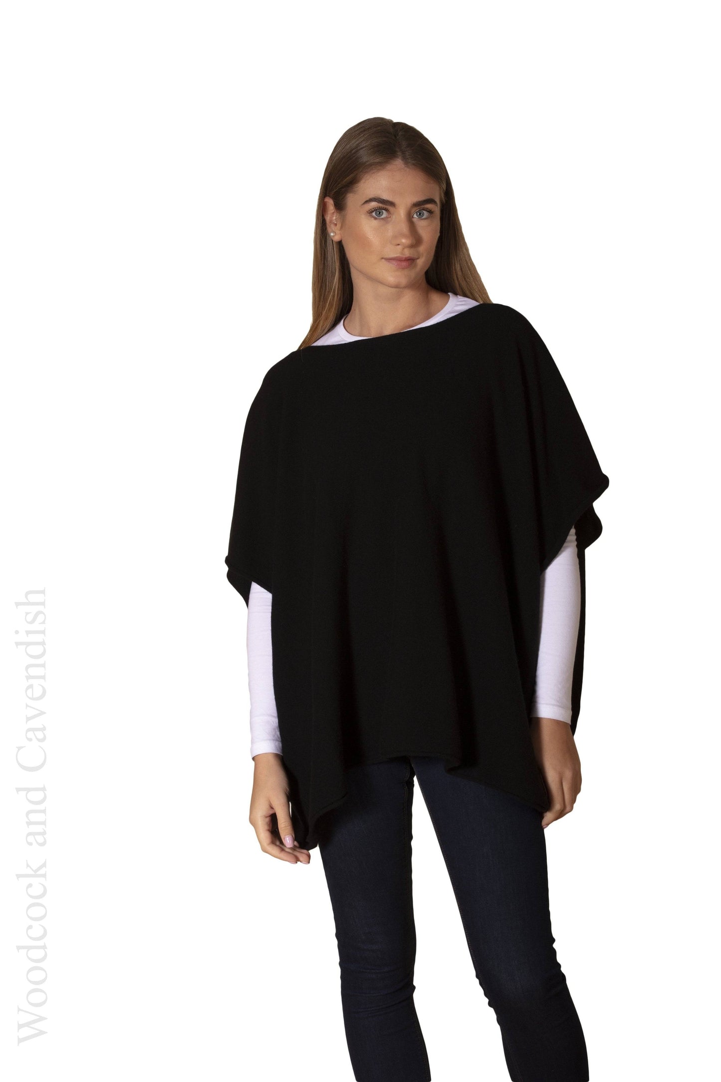 Cashmere & Merino Wool Boat Neck Poncho in Black By Woodcock & Cavendish for sale - Woodcock and Cavendish