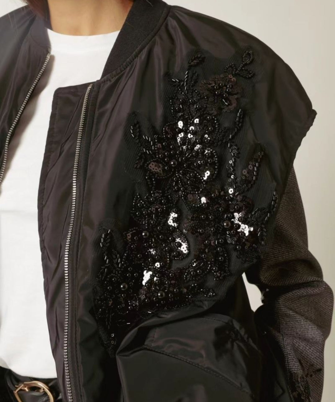 Black Sequin Motif Gilet – Open Front