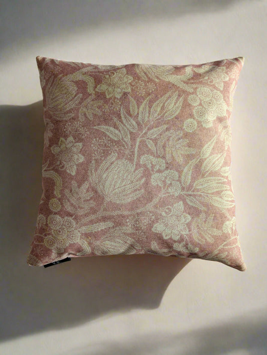 Rosa and Crema Cushion – Feather Filled | 40 x 40 cm | Classical European Elegance
