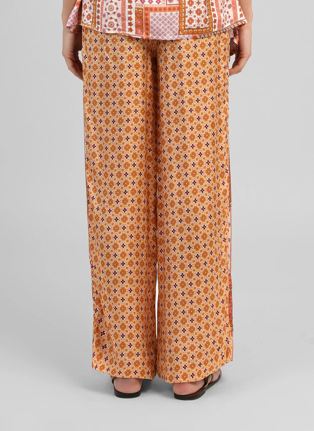 Presley Satin-Effect Straight Trousers in Cornflower Blue — An'ge