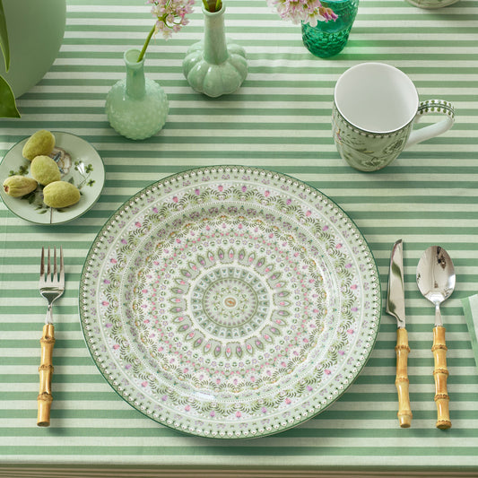 Plate Lily & Lotus Moon Delight Light Green – 32cm | Elegant Porcelain Tableware