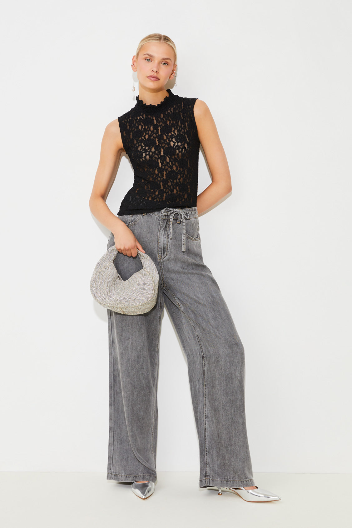 Wide-Leg Tie Jeans