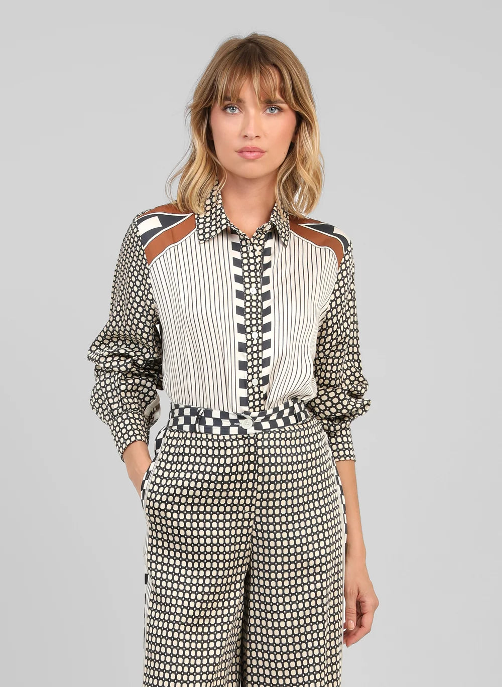 SHANONIE Shirt, Graphilo, Ecru