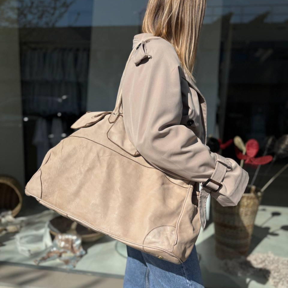 Soft Leather Large Holdall | Sand