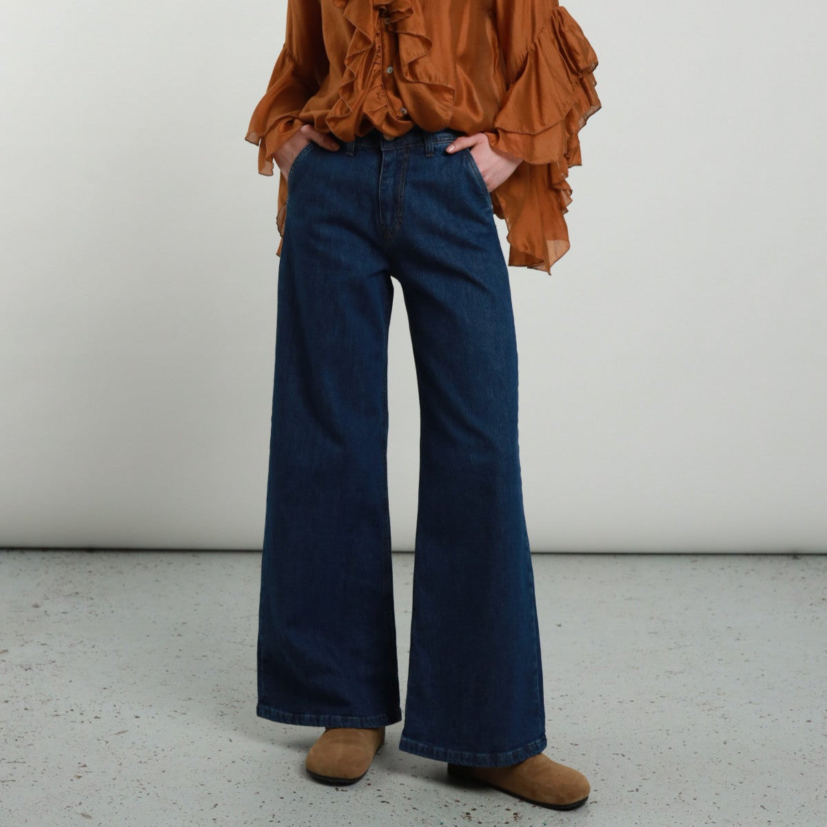 Wide 4 Pocket Stretch Wide Jeans