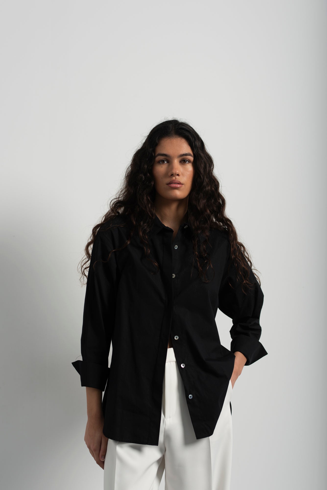 Black Poplin Shirt | Timeless Style & Effortless Comfort