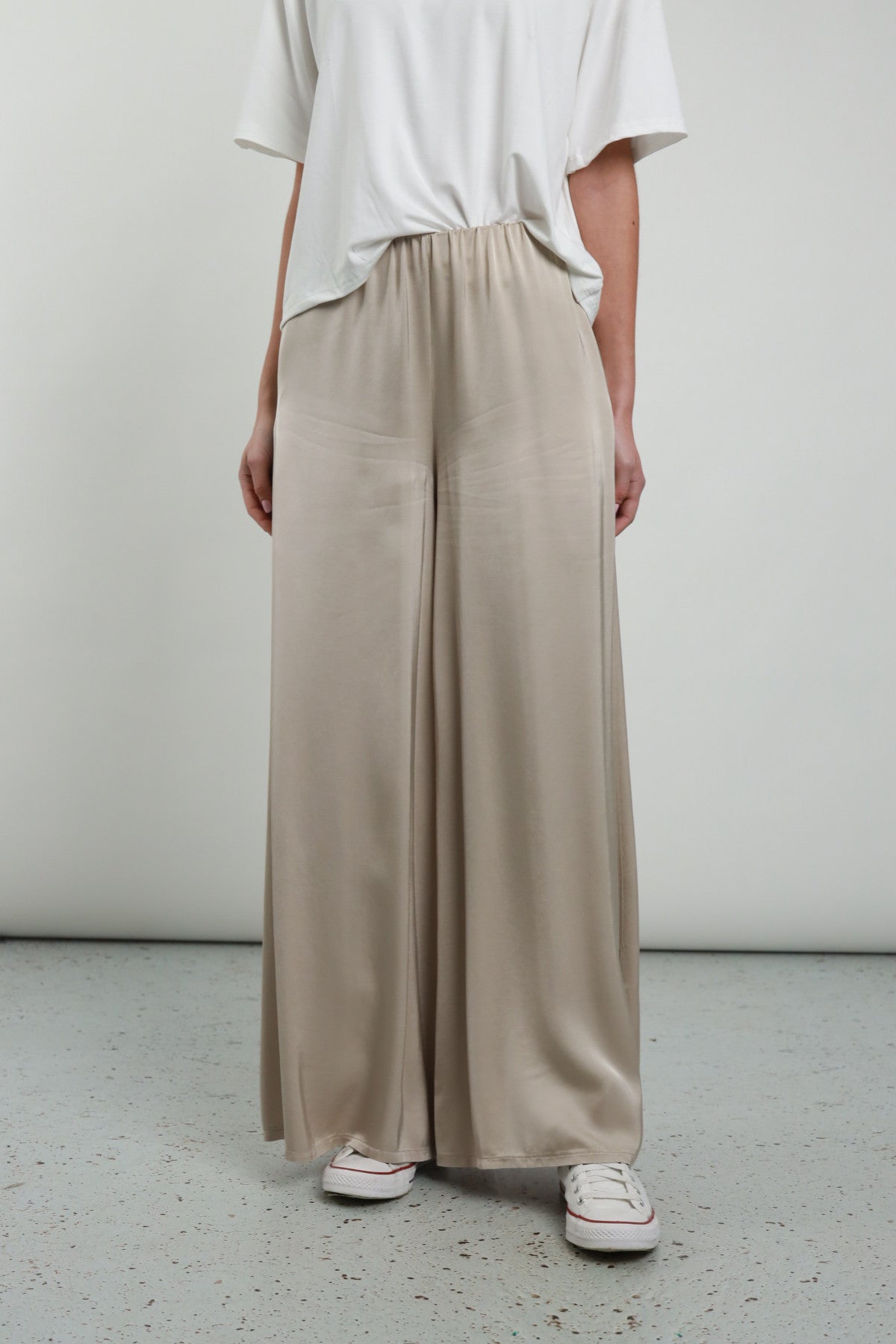 Wide Satin Effect Trousers with Elastic Waist – Latte