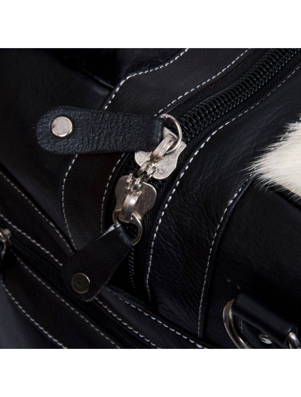 Black Cowhide Leather Weekend Bag for sale - Woodcock and Cavendish