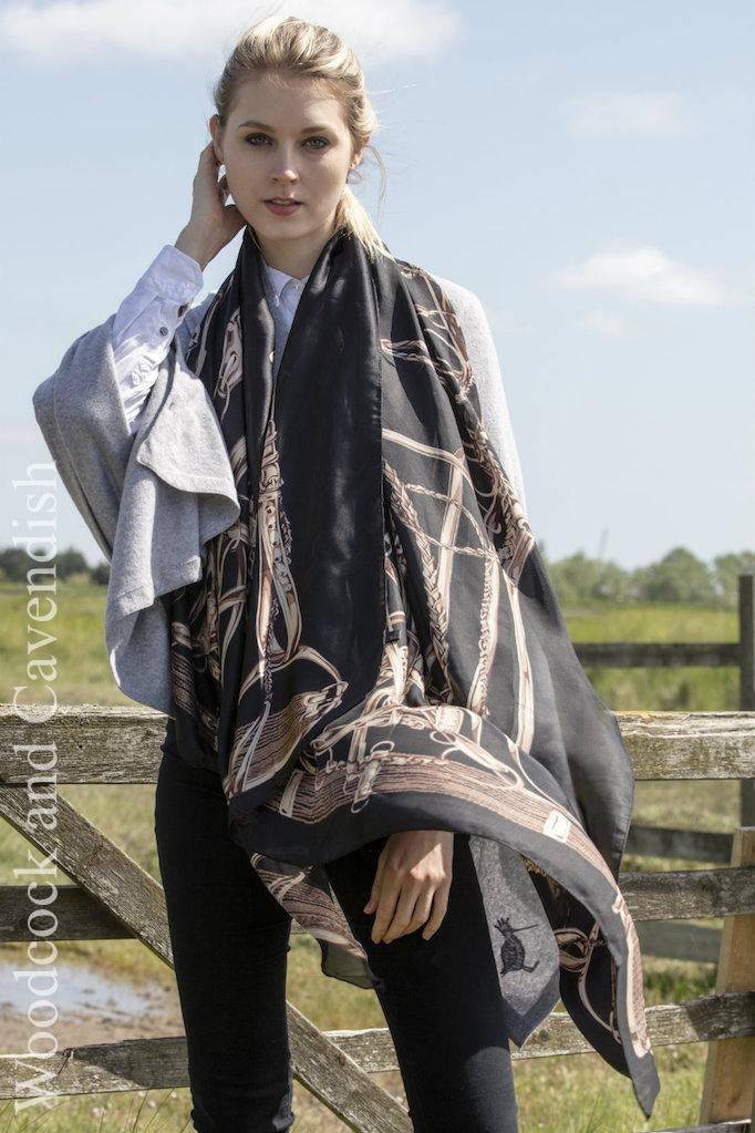 Cashmere & Merino Wool Short Length Button Poncho in Mid Grey by Woodcock & Cavendish for sale - Woodcock and Cavendish
